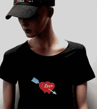 东莞市发光T恤有限公司Logo