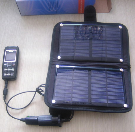 太阳能充电包/太阳能应急充电器/手机充电器/便携电源  应急手机充电器  便携式电源