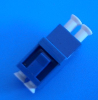 LC光纤连接器  LC光纤适配器  LC适配器  LC法兰盘