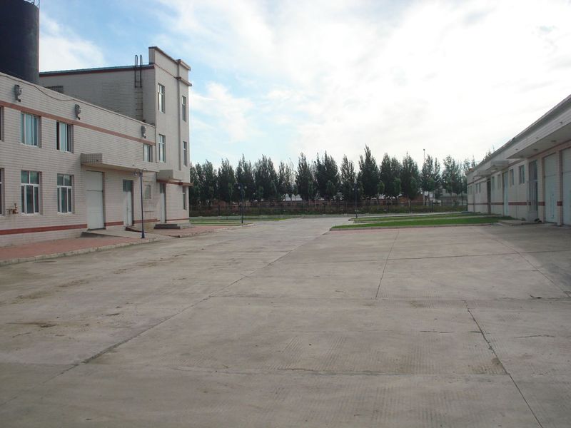 济宁鑫隆配件厂