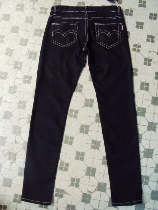 昌明牛仔服装厂Logo