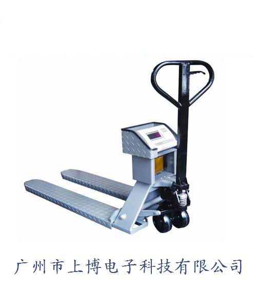 阜阳秤量精准叉车秤，2吨液压搬运车秤价格，1吨防腐液压叉车秤  阜阳叉车秤  1吨液压叉车秤