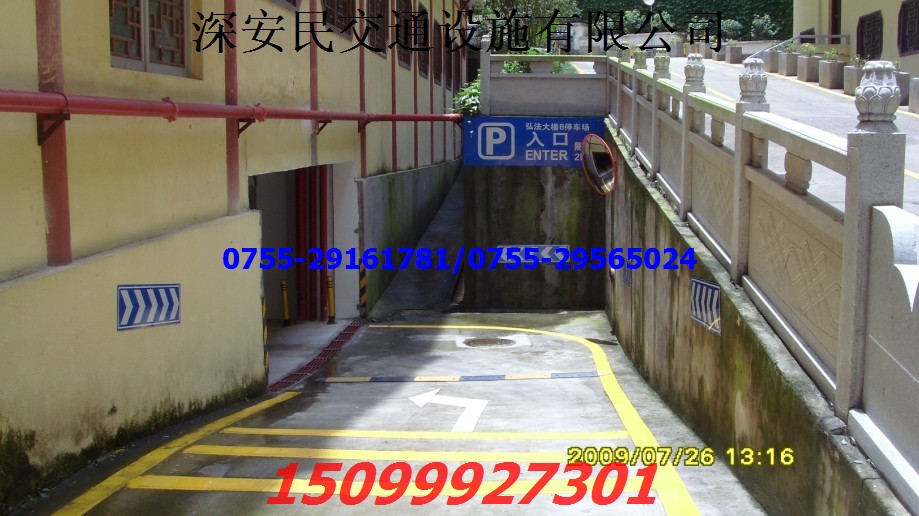 深圳车位热熔划线，深圳公路热熔划线，专业冷涂划线，停车场划线  车位划线价格  专业热熔划线  热熔划线价格