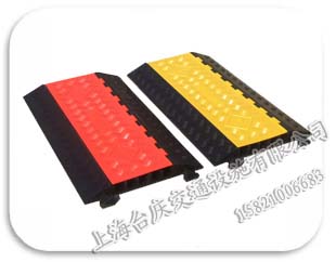 舞台线缆塑胶护槽板  塑胶护槽板价格  台庆线缆护槽板