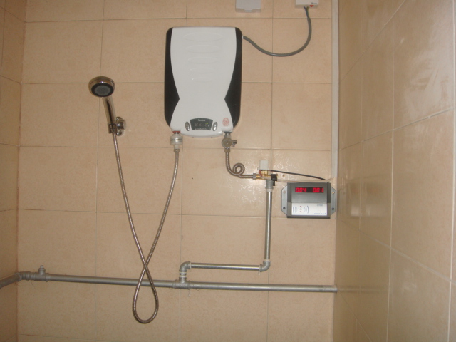 北京淋浴刷卡器洗澡刷卡机投币洗澡器  浴室刷卡机