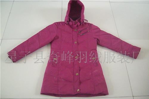 女式玫红色羽绒服  批发女式色羽绒服
