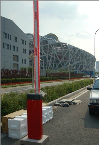道闸厂家，道闸图片，道闸安装，道闸功能  停车场道闸