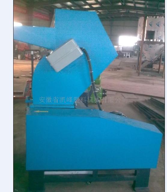供應(yīng)銅陵塑料破碎機(jī)，料斗破碎機(jī)