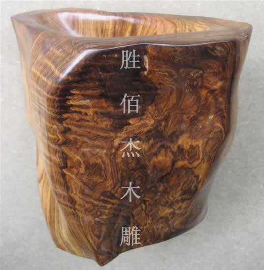 供應(yīng)西安筆筒西安水晶筆筒玉石筆筒樹脂筆筒琉璃筆筒