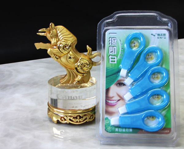 美白洁牙棒洁牙擦，牙齿清洁，洁牙DIY