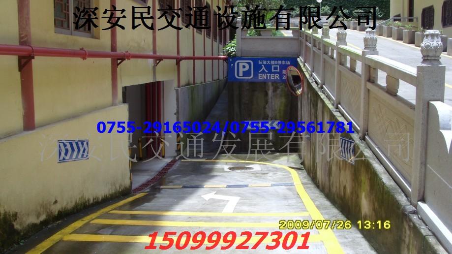 惠阳车位划线 深圳划线 道路专业划线 停车场划线 交通设施生