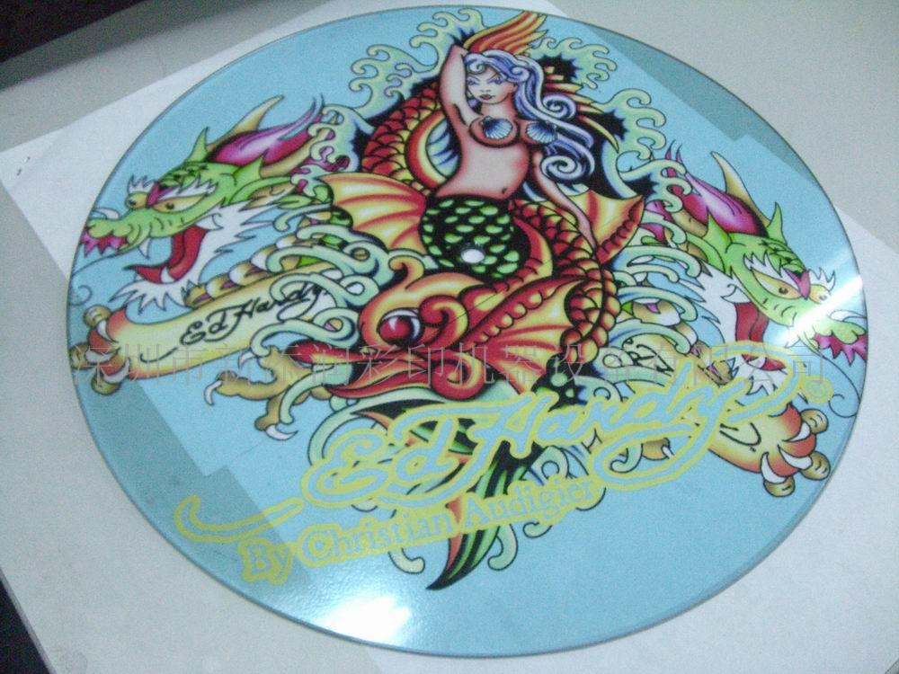 品牌：新添润 产地：深圳供应能在光盘封面上彩印图案的机器&nbsp;&nbsp;光盘彩印机&nbsp;&nbsp;光盘印刷机&nbsp;&nbsp;光盘打印机