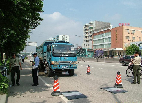 占地面积小【轴重秤】【便携式汽车衡】  轴重仪