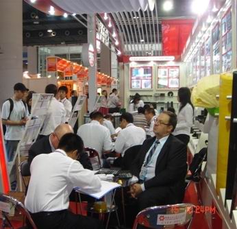 咨询110届秋交会展位费用/2011年广州广交会摊位调剂/出