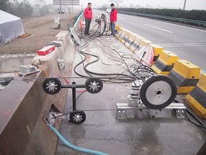 山西省高速公路改扩建桥梁切割拆除公司  桥梁拆除公司